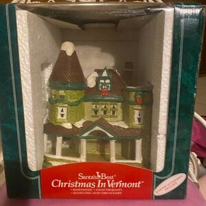 Santa’s House Christmas in Vermont Illuminated House